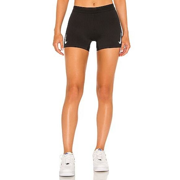 Nike Aeroswift Tight Activewear Short - S - Picture 1 of 3